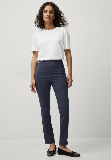 Узкие брюки