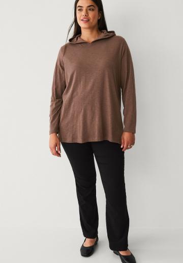 Пуловер с капюшоном