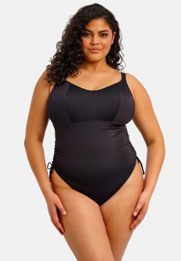 Слитный купальник