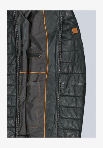 Кожаная куртка