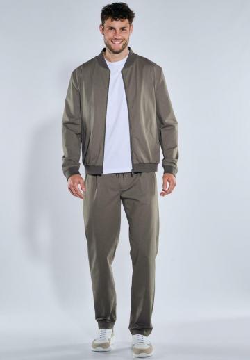 Куртка бомбер