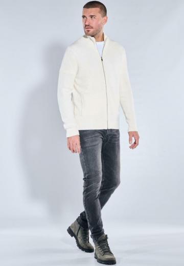 Вязаная кофта