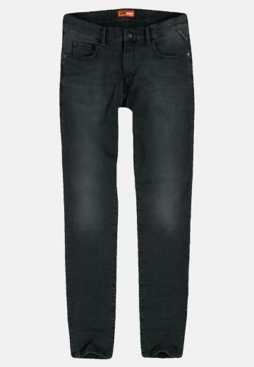 Узкие джинсы