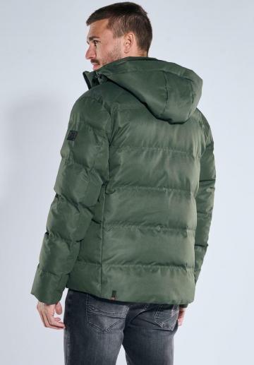 Зимняя куртка