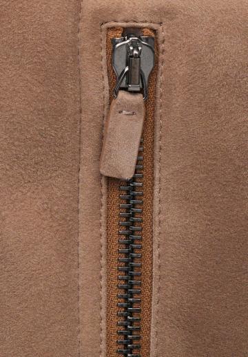 Куртка бомбер