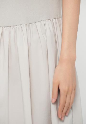 Длинное платье