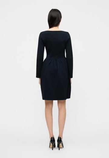 Короткое платье