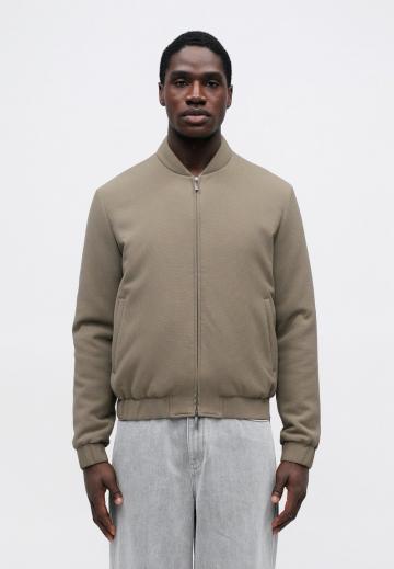 Куртка бомбер