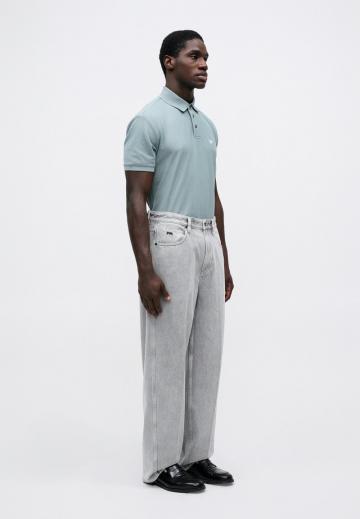 Прямые джинсы