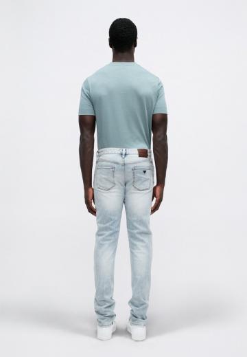 Узкие джинсы