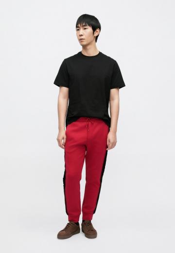 Спортивные штаны