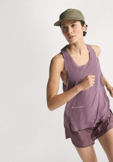 Спортивный топ