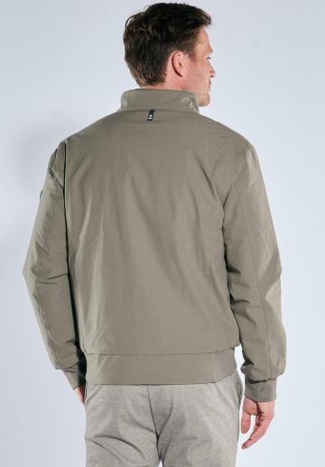 Куртка бомбер