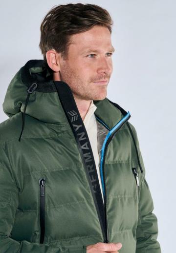 Зимняя куртка