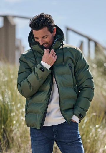 Зимняя куртка