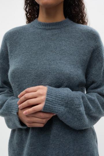 Длинный пуловер