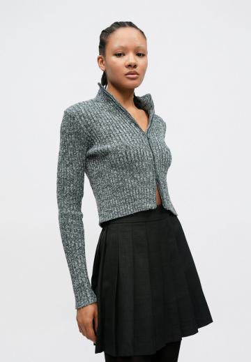 Вязаная кофта