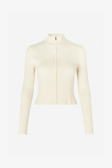 Вязаная кофта