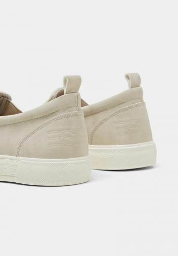 Спортивные балетки