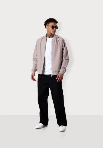 Куртка бомбер