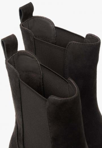 Ботинки челси