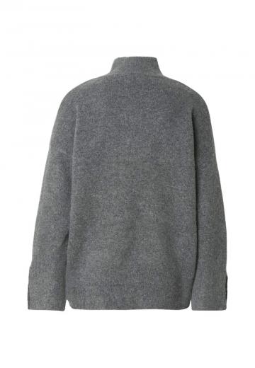 Длинный пуловер