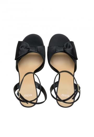 Туфли с открытым носом