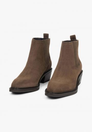 Ковбойские сапожки