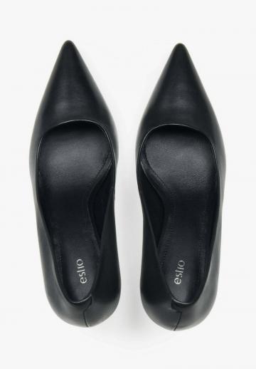 Туфли на высоком каблуке