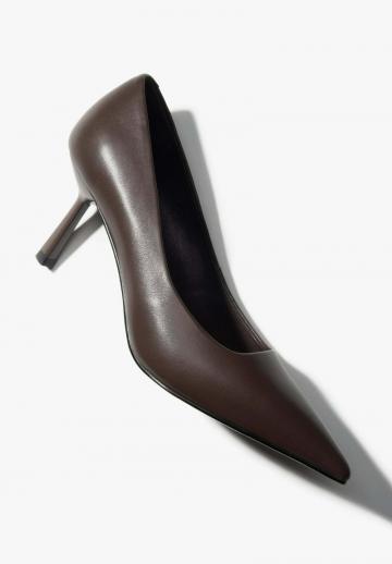Туфли на высоком каблуке