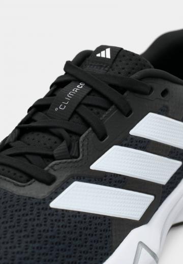 Тренировочные кроссовки