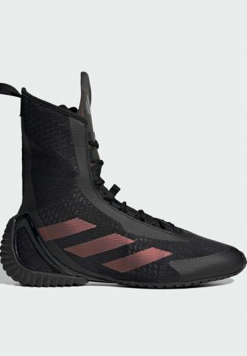 Тренировочные кроссовки