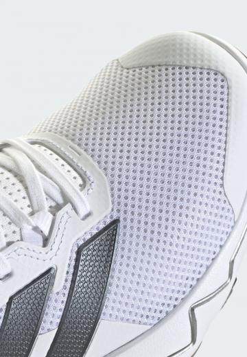 Тренировочные кроссовки