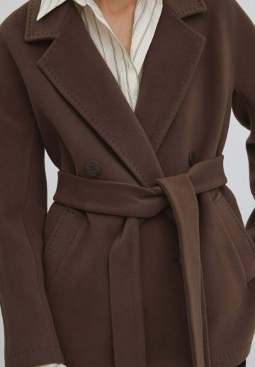 Шерстяное пальто