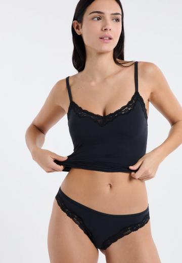 Топ на бретельках