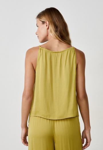 Топ на бретельках