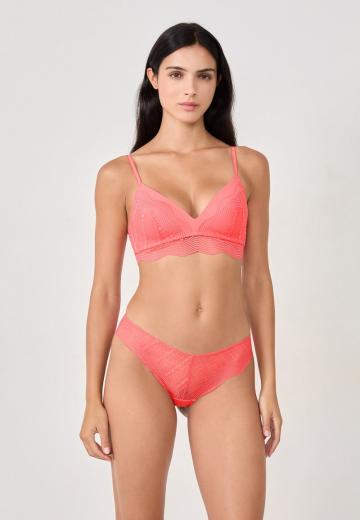 Бюстгальтер без косточек