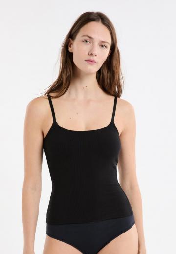 Топ на бретельках