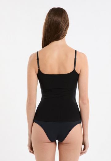 Топ на бретельках