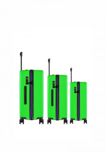 Набор чемоданов