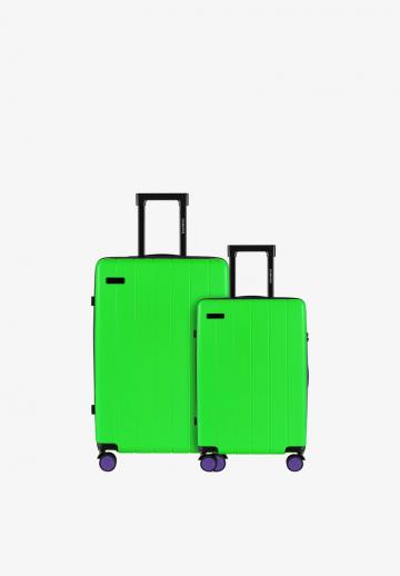 Набор чемоданов