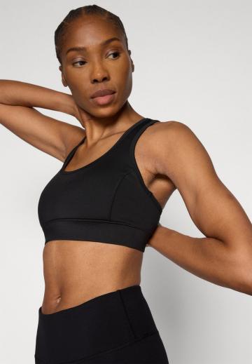Спортивный бюстгальтер
