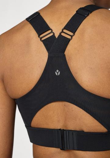 Спортивный бюстгальтер