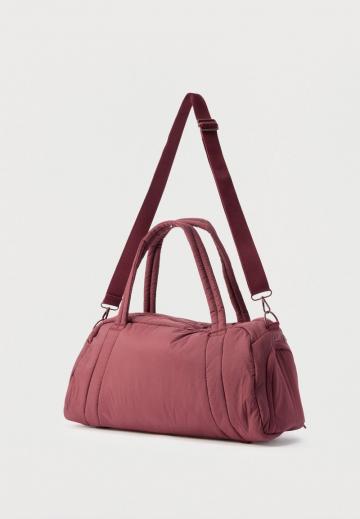 Спортивная сумка