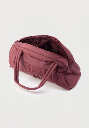 Спортивная сумка