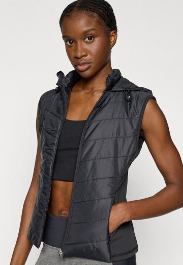 Спортивный жилет