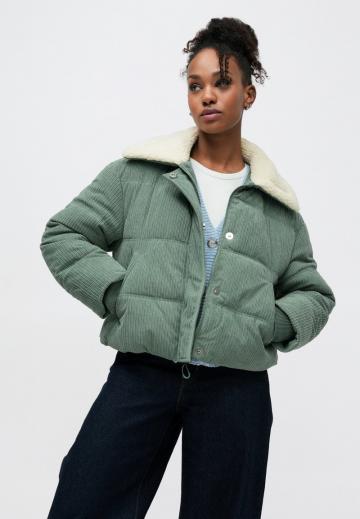 Вельветовая куртка