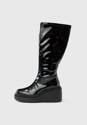 Сапоги на платформе