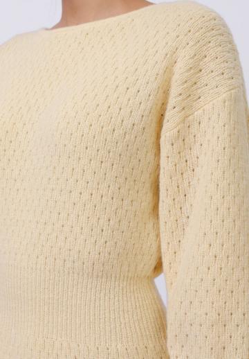 Вязаное платье