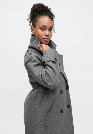 Шерстяное пальто